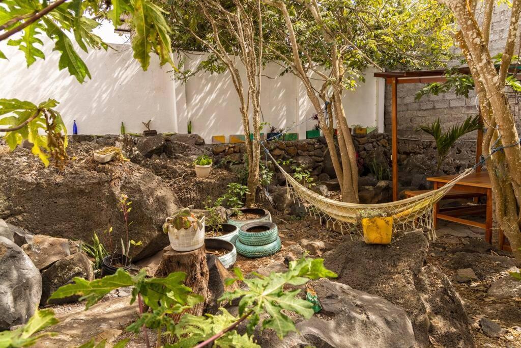 Ideal Y Linda Casita En San Cristobal-Galapagos Villa Luaran gambar